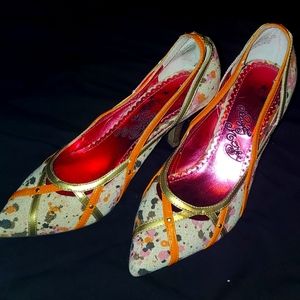Multicolored Pumps... Excellent Condition!